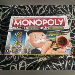 Monopoly Crooked Cash Board Game New!